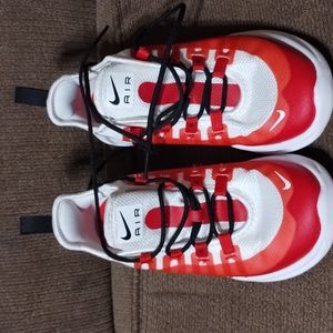 Nike Air Max Size 2, Red and White
